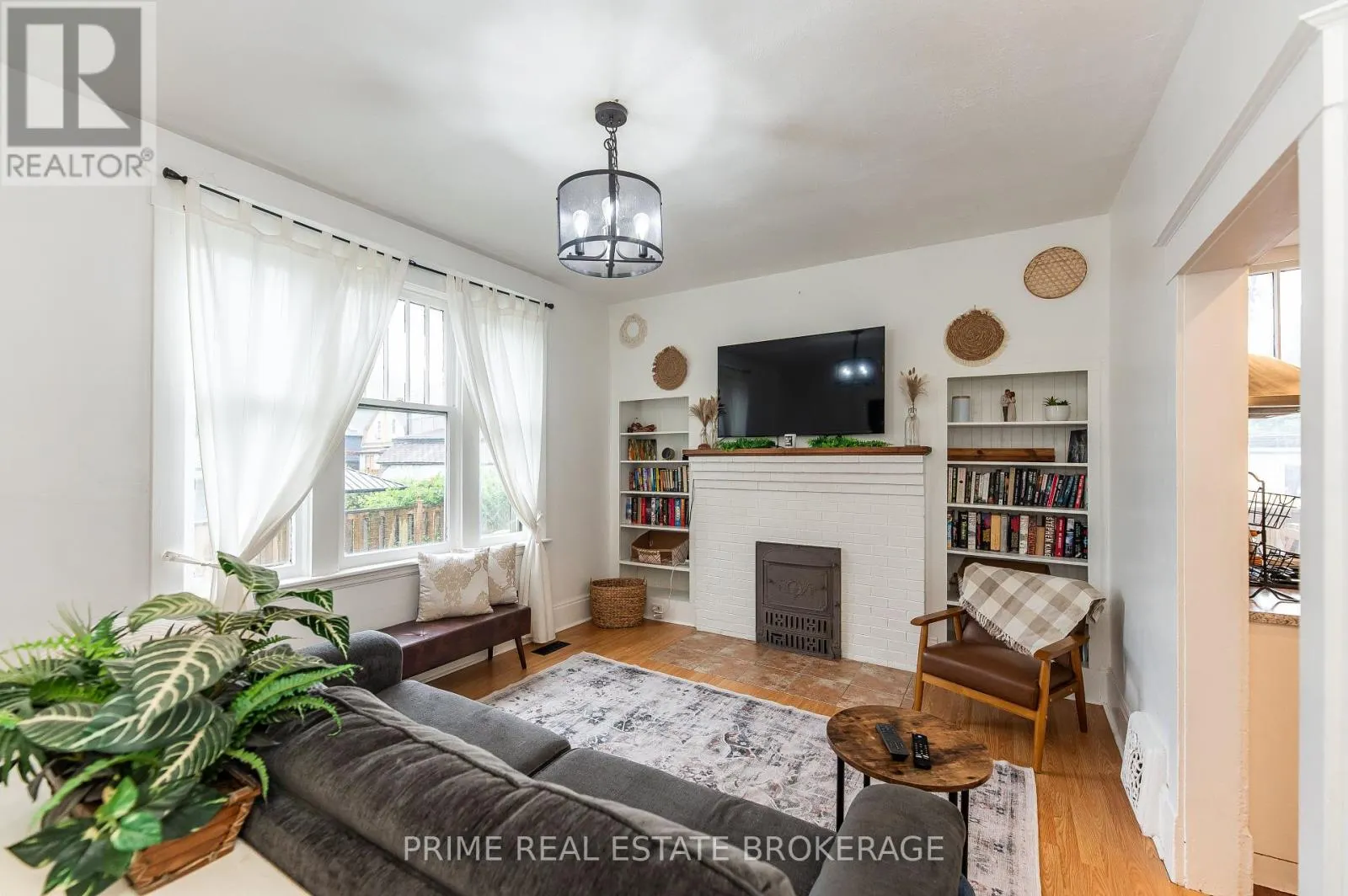 72 WALNUT STREET