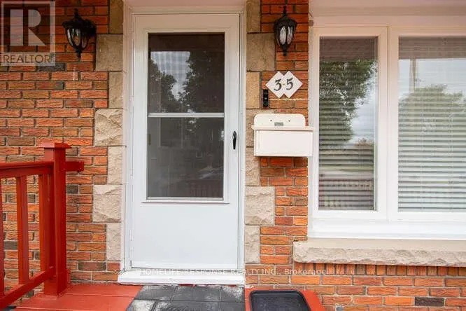 35 PARKDALE DRIVE
