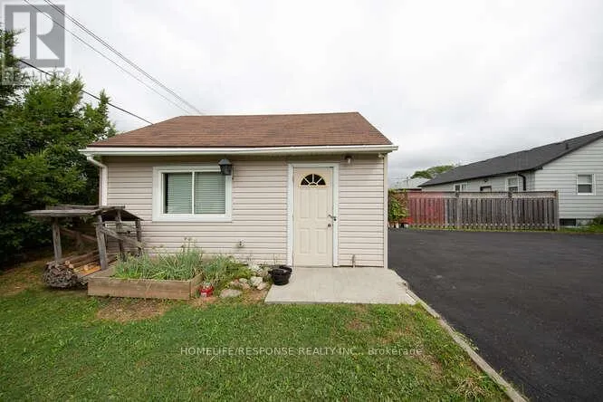 35 PARKDALE DRIVE