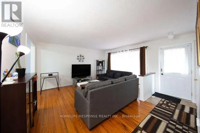 35 PARKDALE DRIVE
