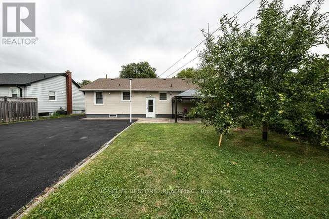 35 PARKDALE DRIVE