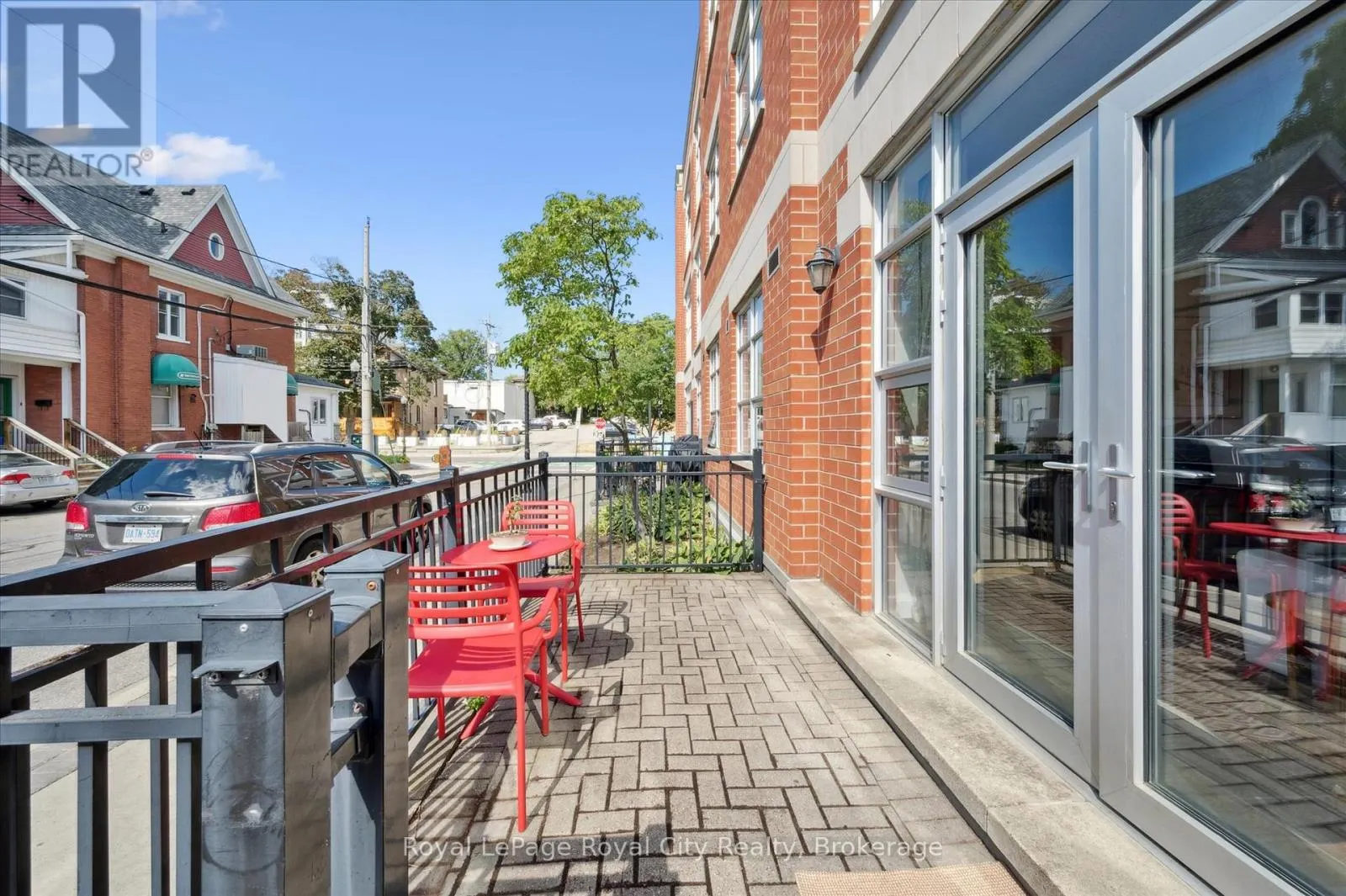 118 - 165 DUKE STREET E, #118