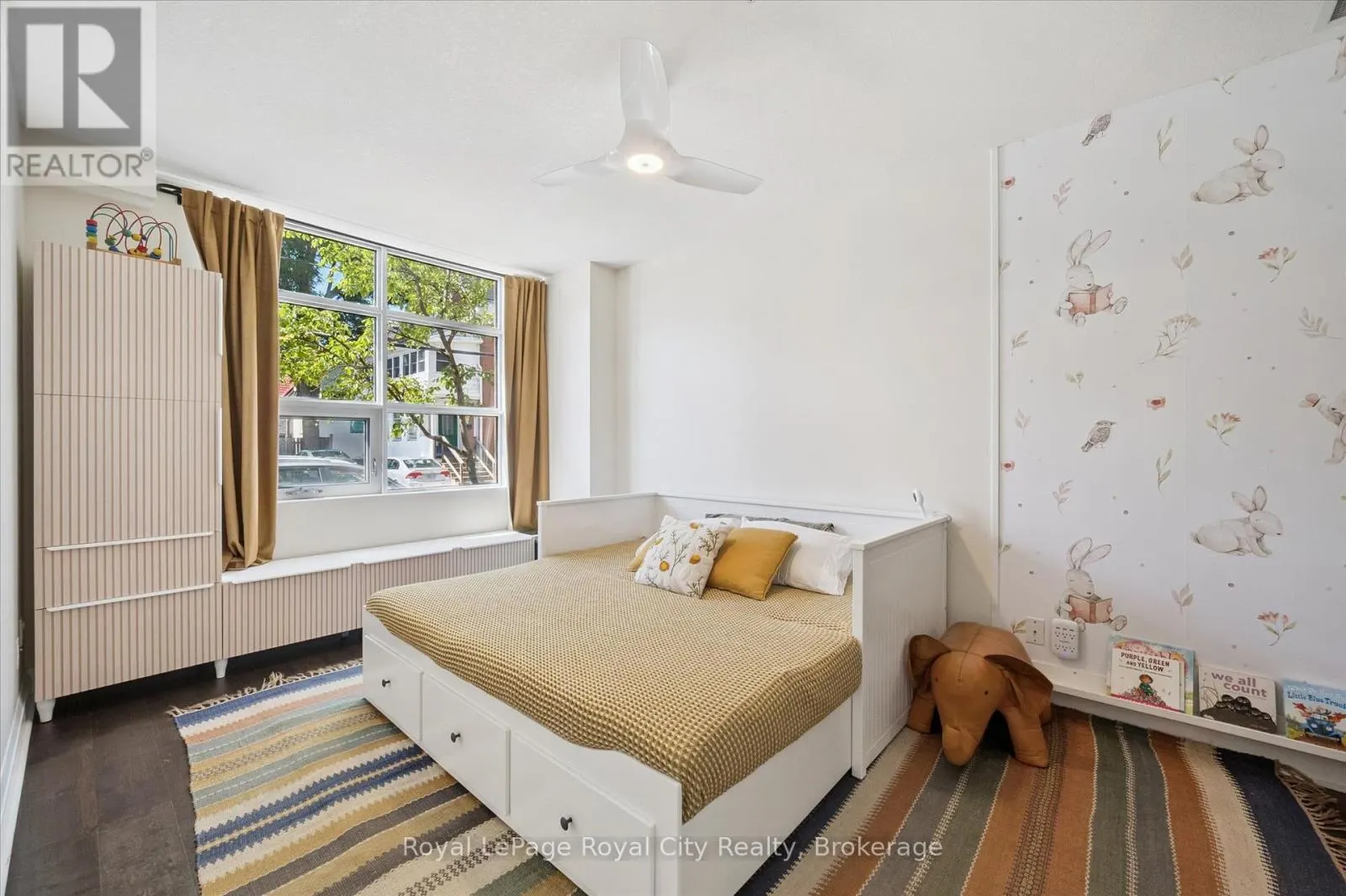 118 - 165 DUKE STREET E, #118