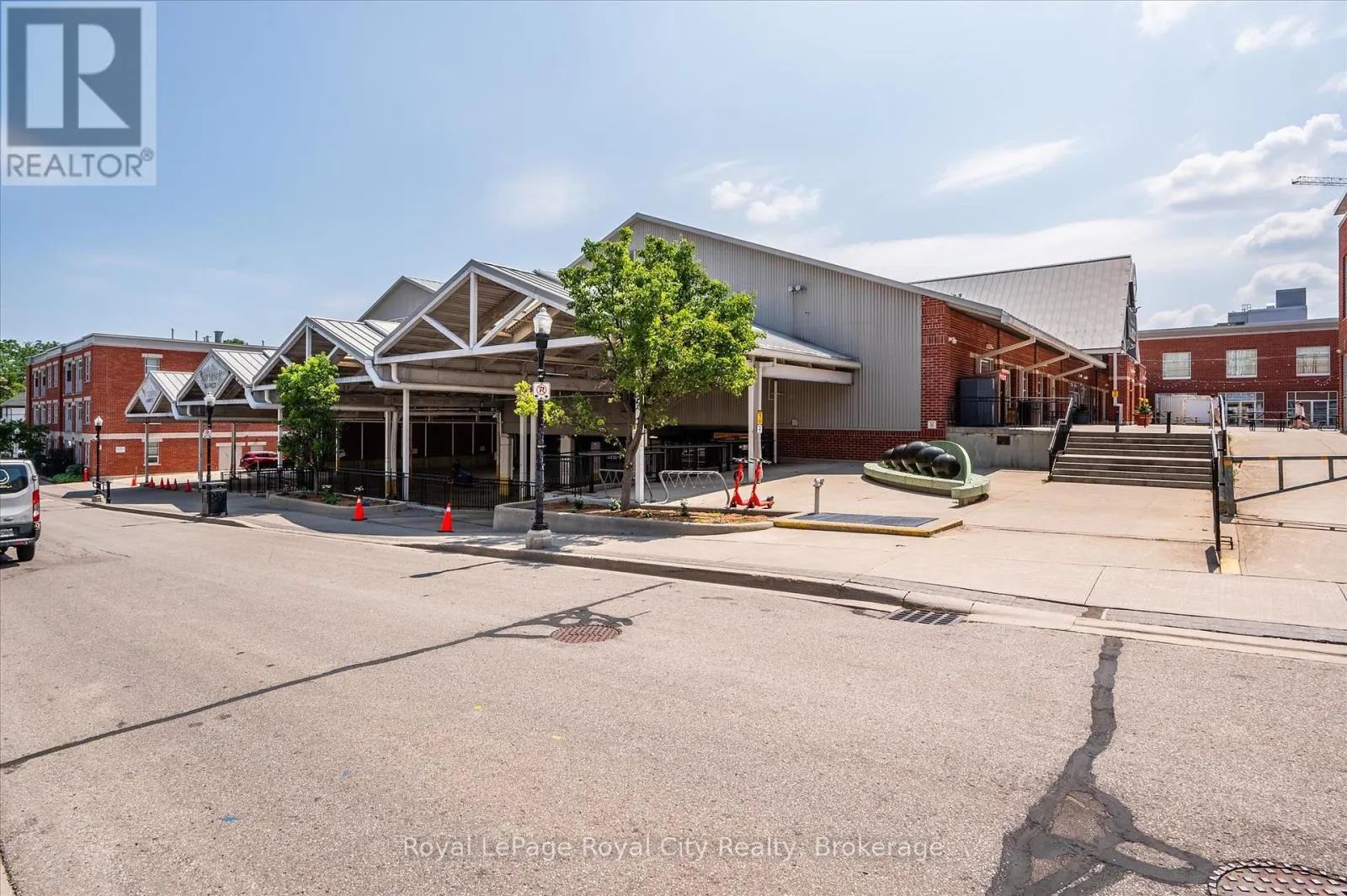 118 - 165 DUKE STREET E, #118
