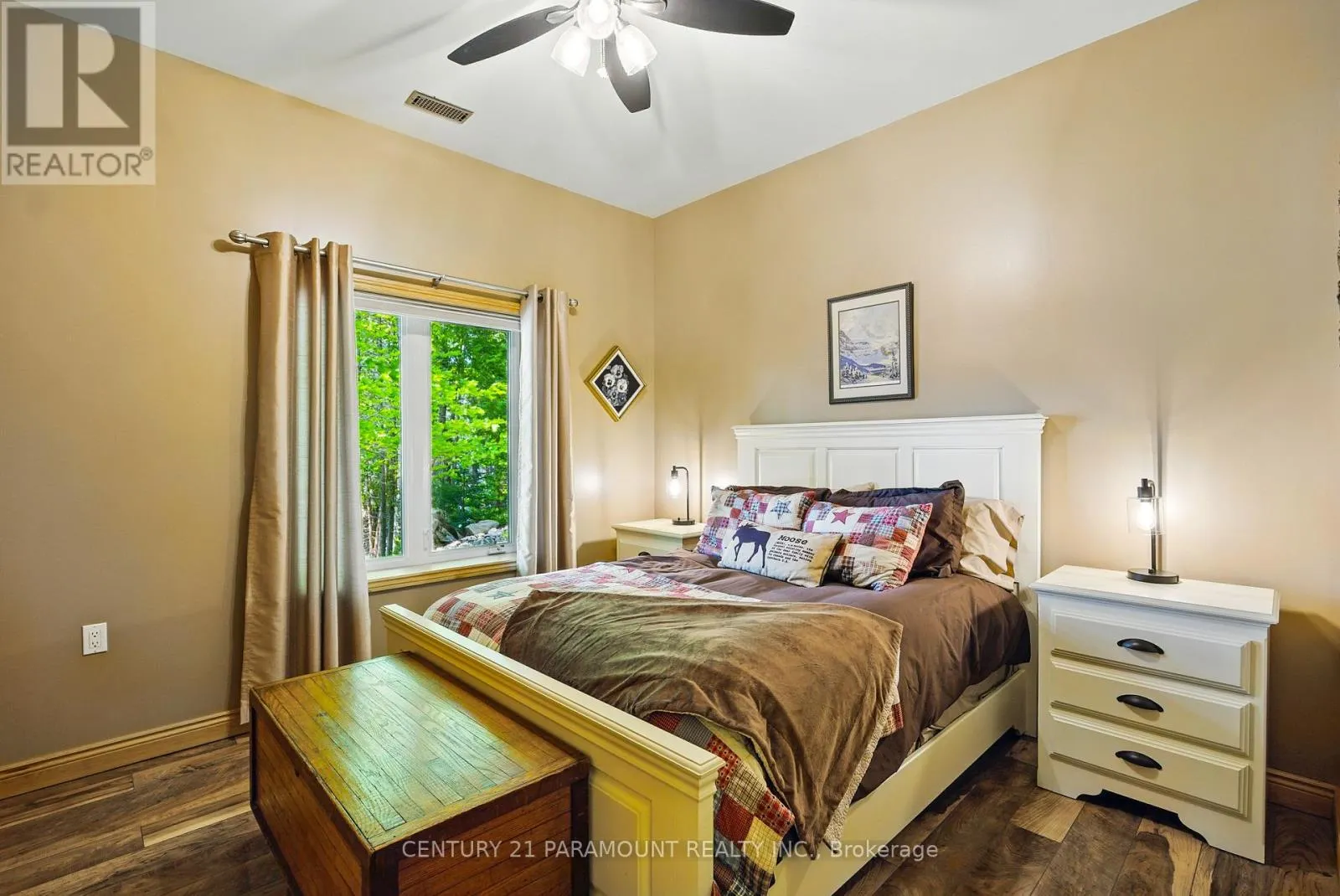 276 JEFFREY ROAD N