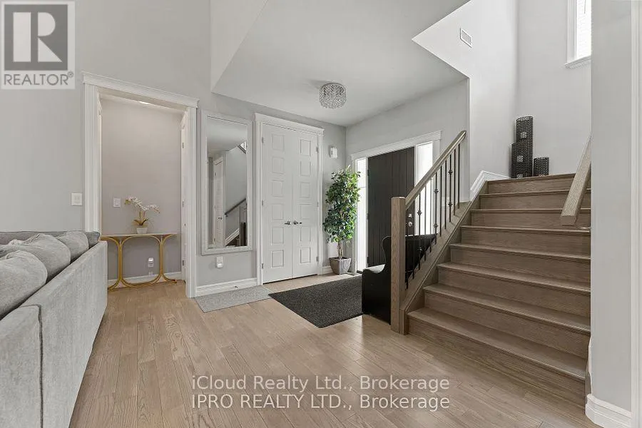 139 BLUE JAY CRESCENT
