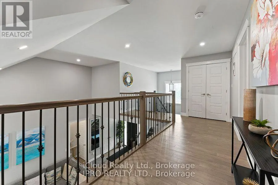 139 BLUE JAY CRESCENT