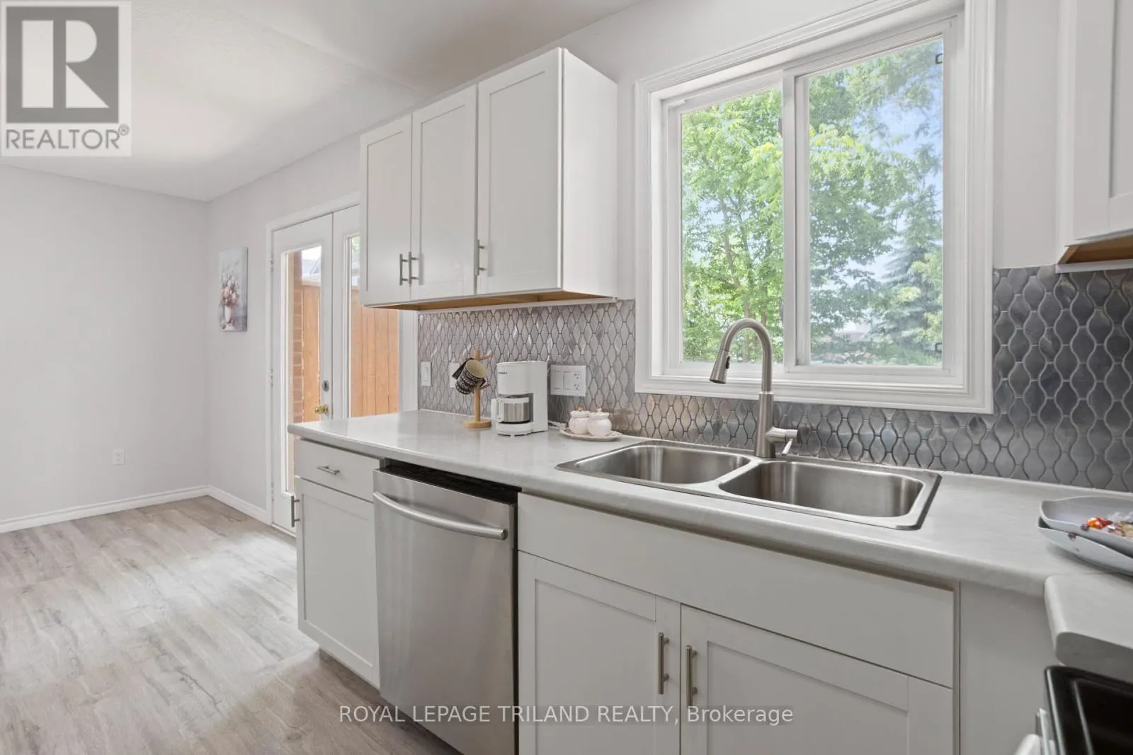 37 - 1921 FATHER DALTON AVENUE, #37