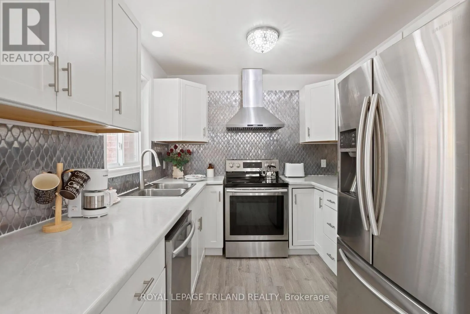37 - 1921 FATHER DALTON AVENUE, #37