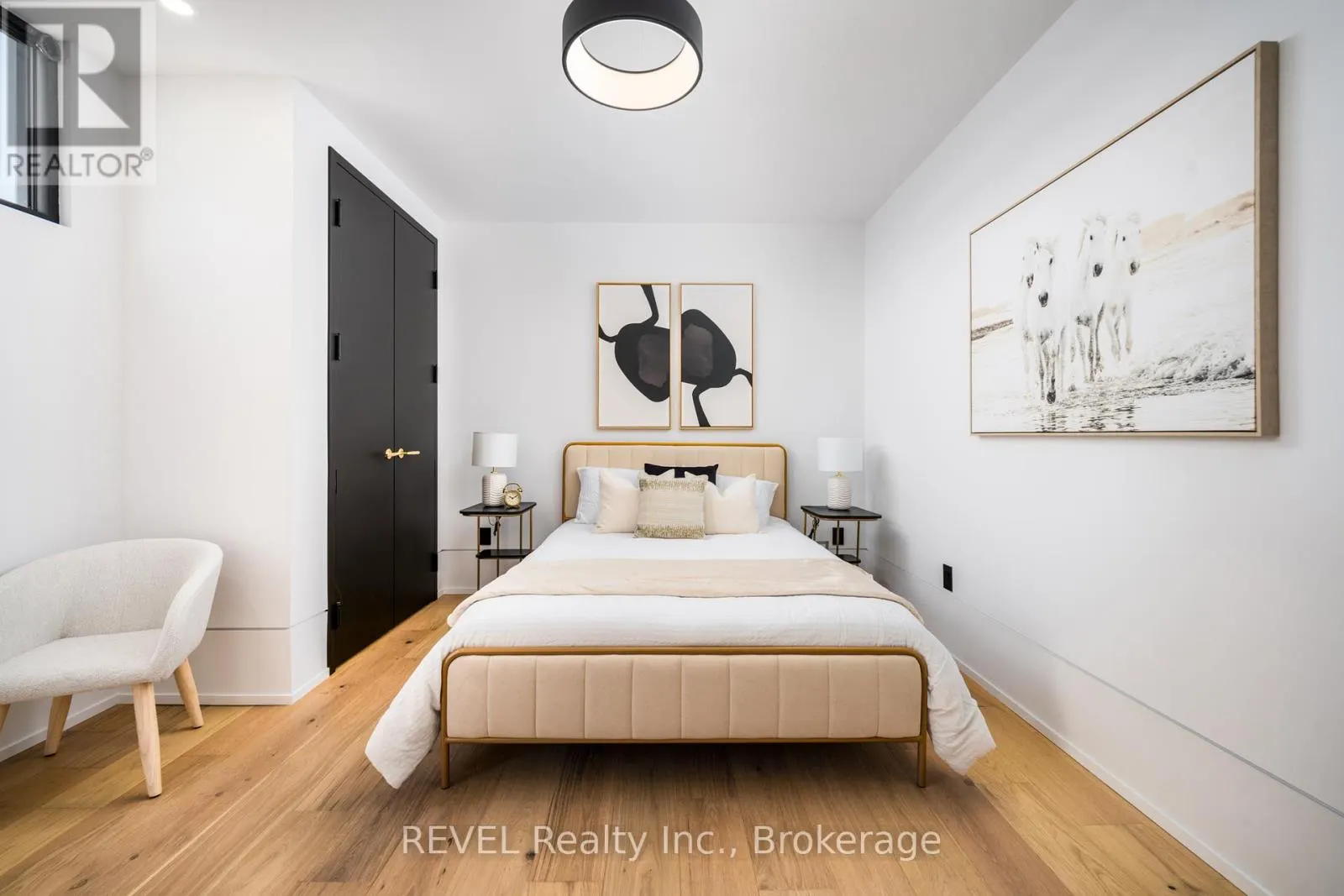 6 FIRELANE 11 STREET
