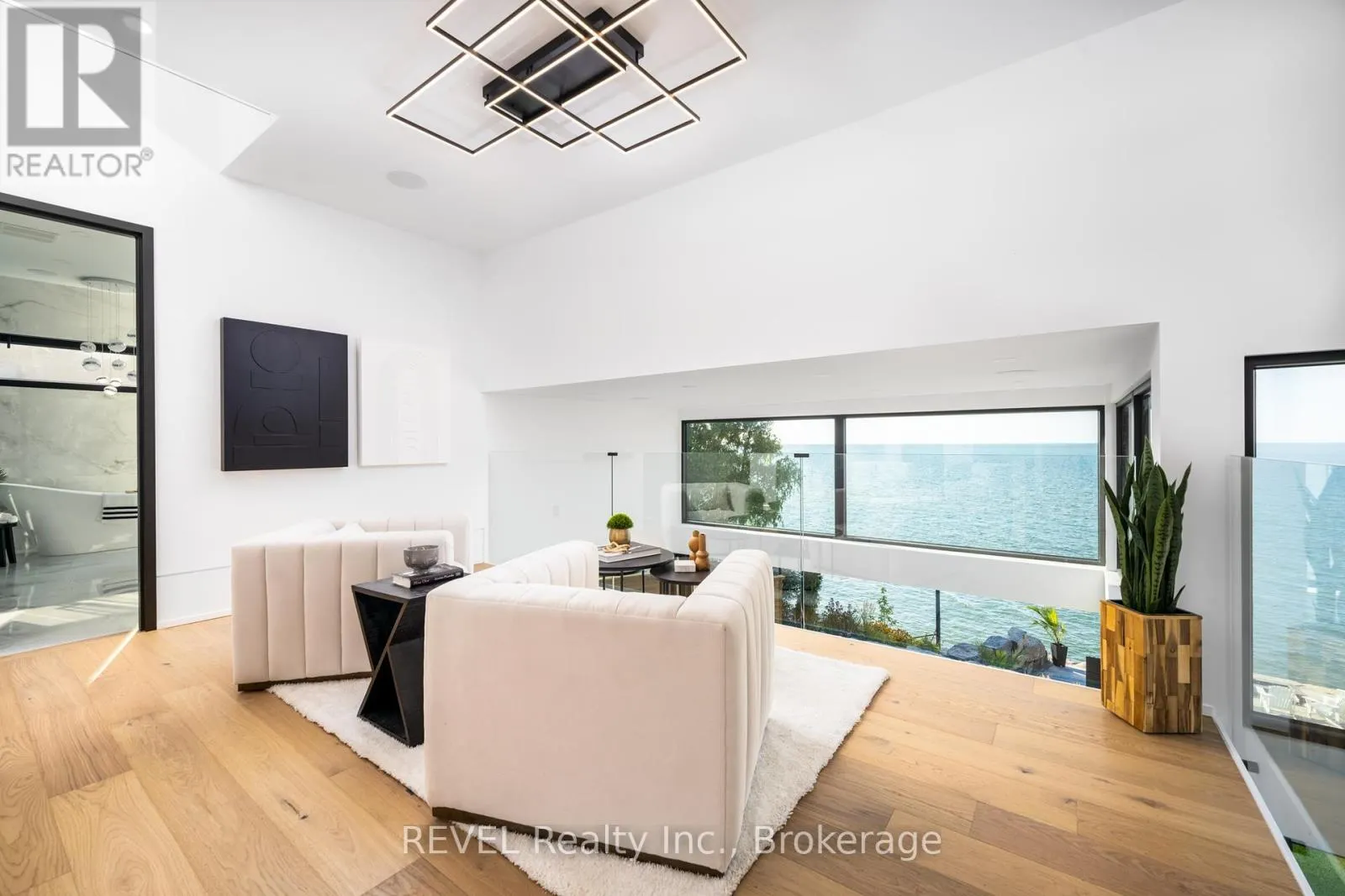 6 FIRELANE 11 STREET
