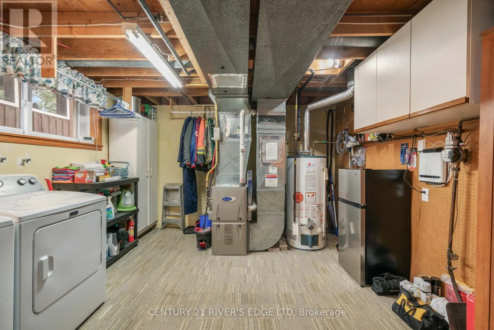 801 TUPPER STREET