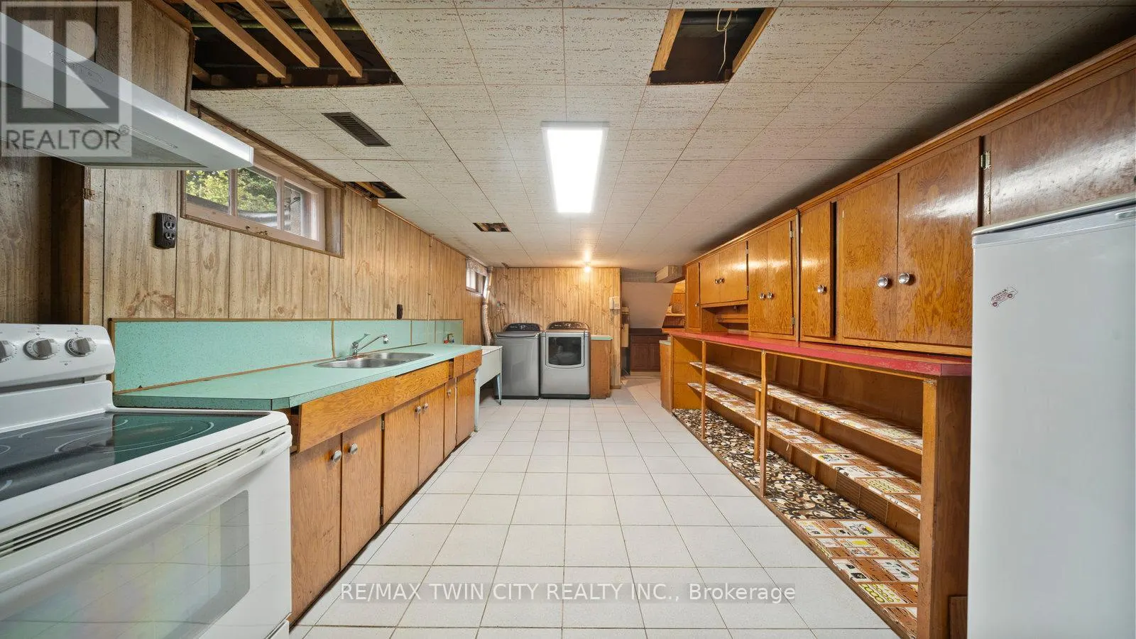 25 KENSINGTON AVENUE