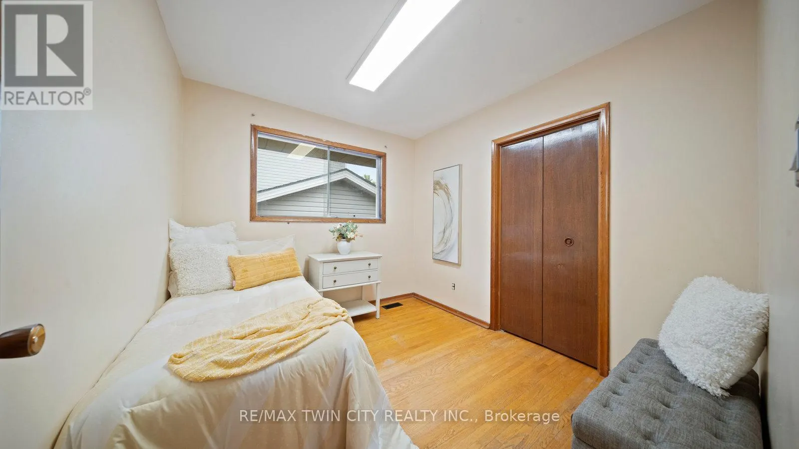 25 KENSINGTON AVENUE