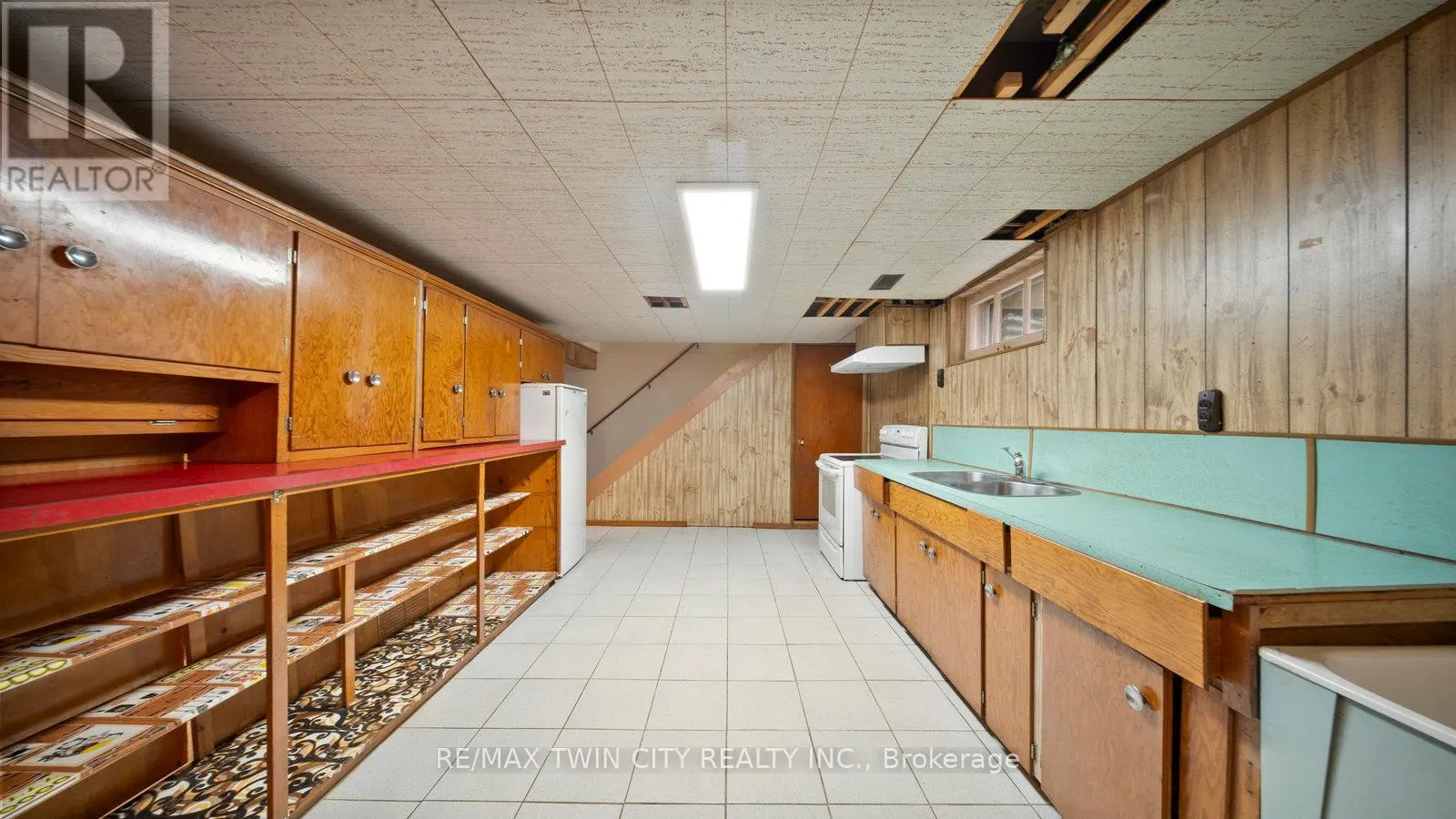 25 KENSINGTON AVENUE