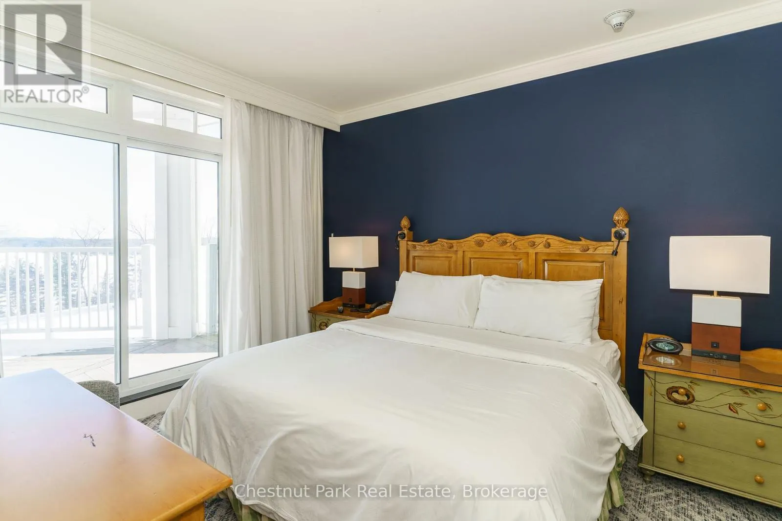 S243 - 1050 PAIGNTON HOUSE ROAD, #S243