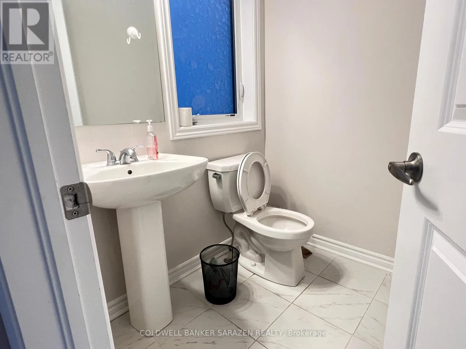 1013 CARDEN LANE