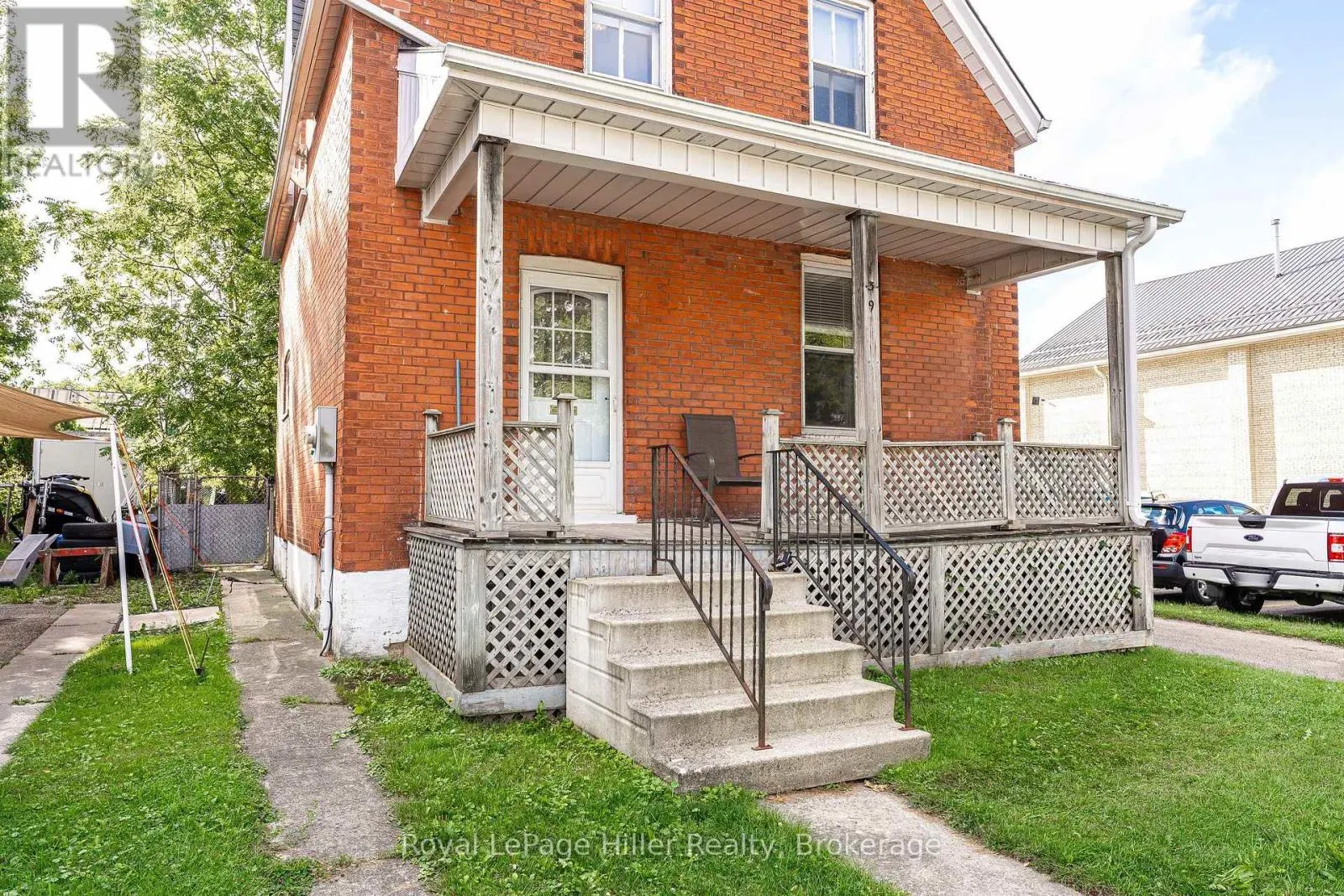 139 WELLINGTON STREET