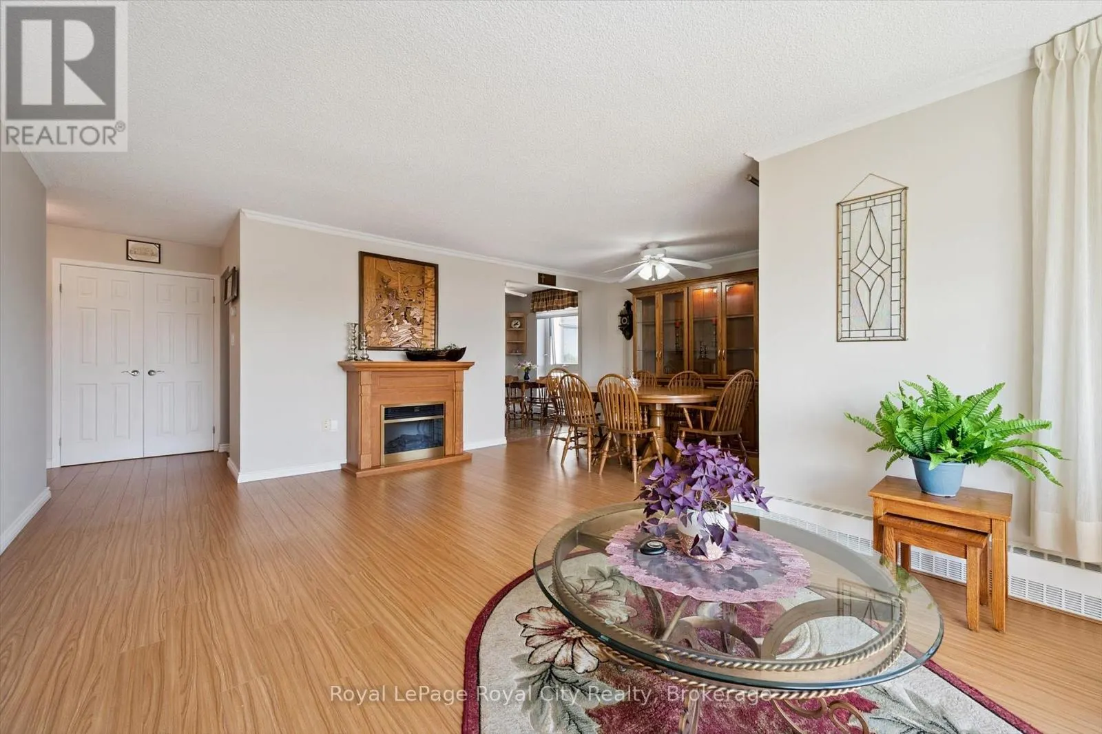 713 - 19 WOODLAWN ROAD E, #713
