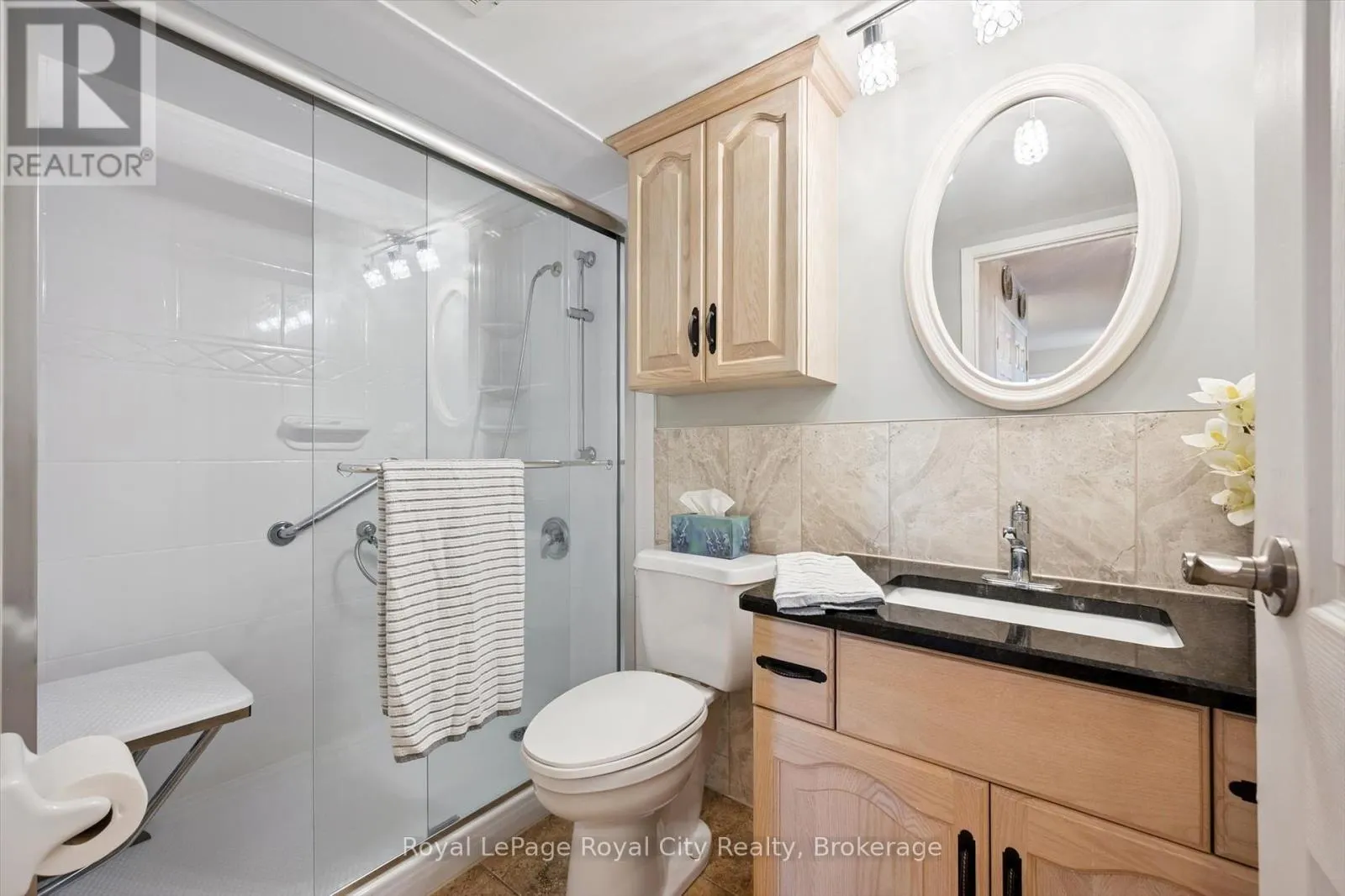 713 - 19 WOODLAWN ROAD E, #713