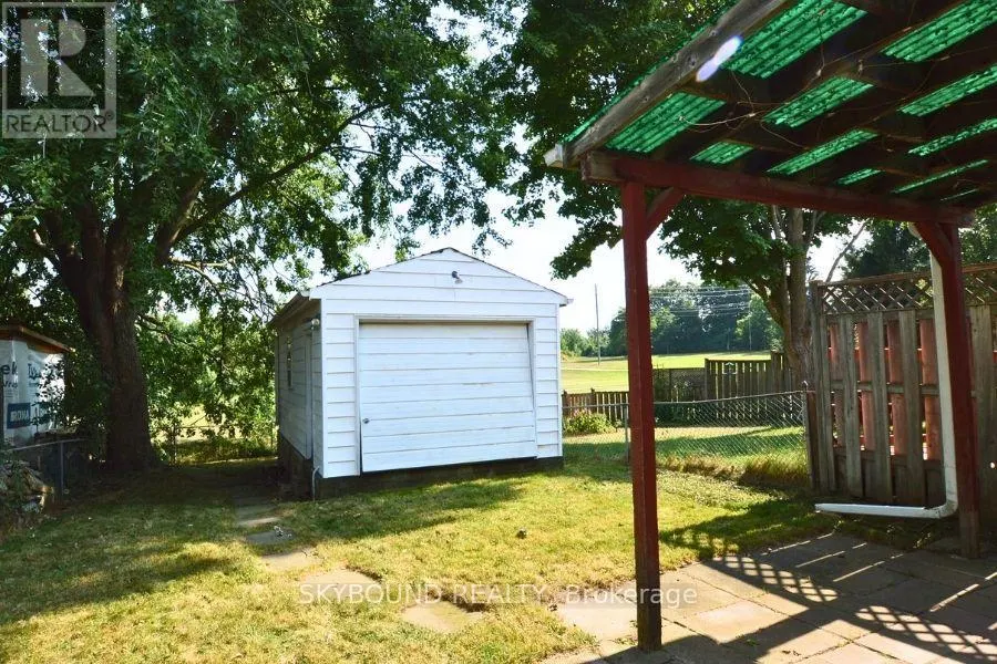 198 PINEDALE DRIVE