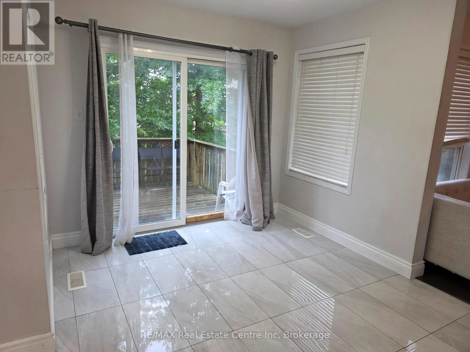 15 BARD BOULEVARD