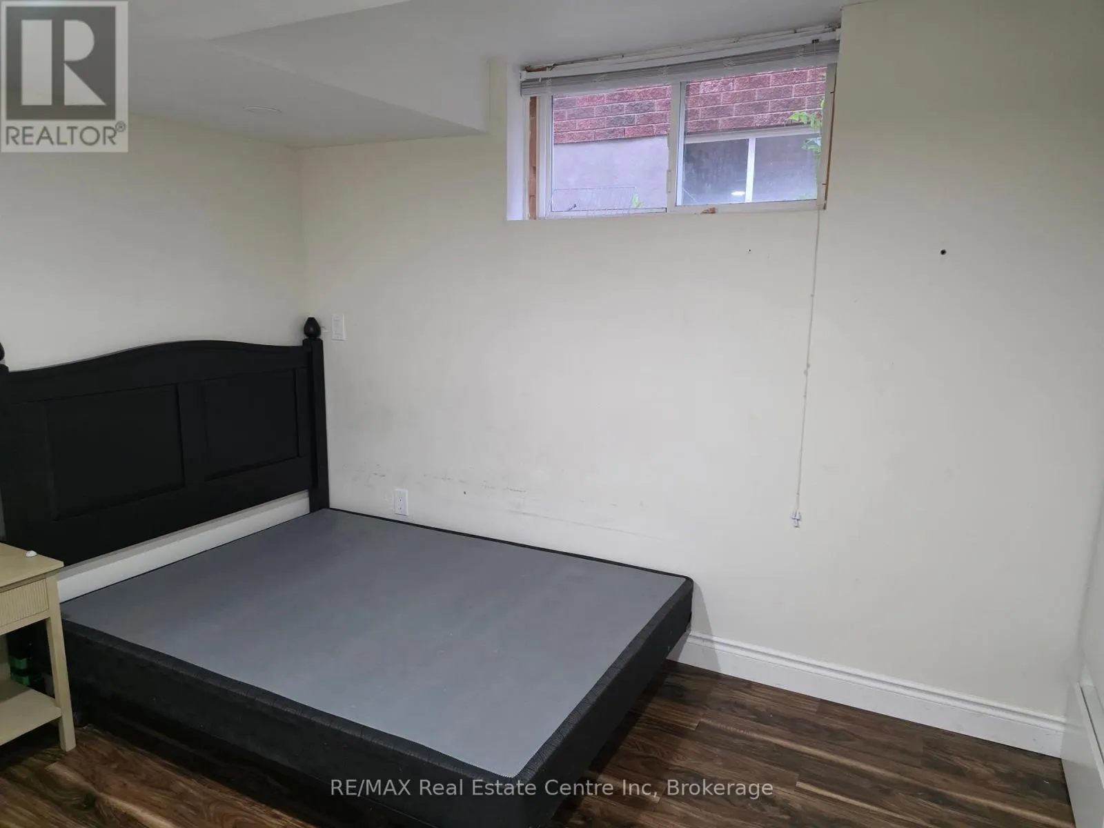 15 BARD BOULEVARD
