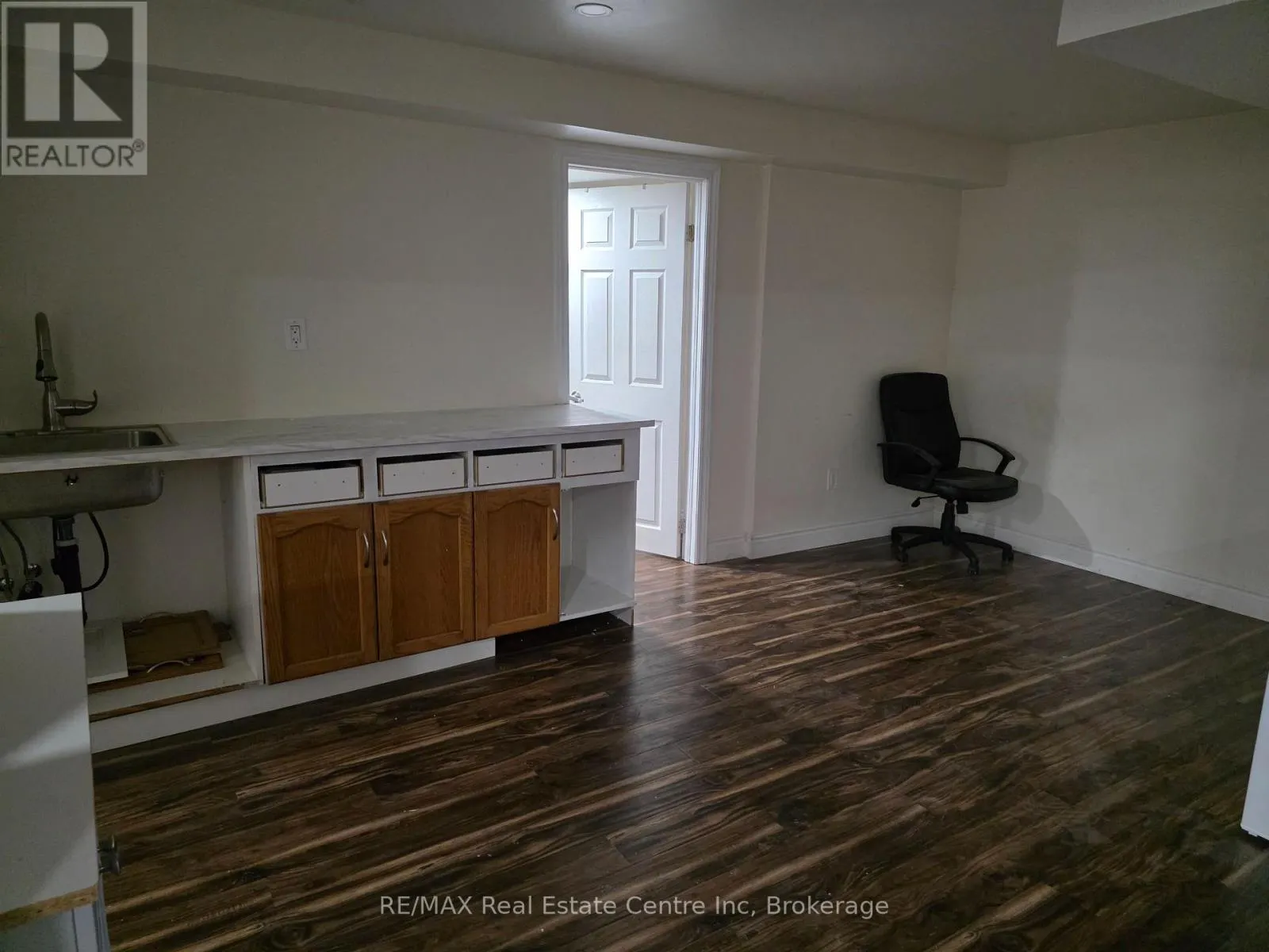 15 BARD BOULEVARD