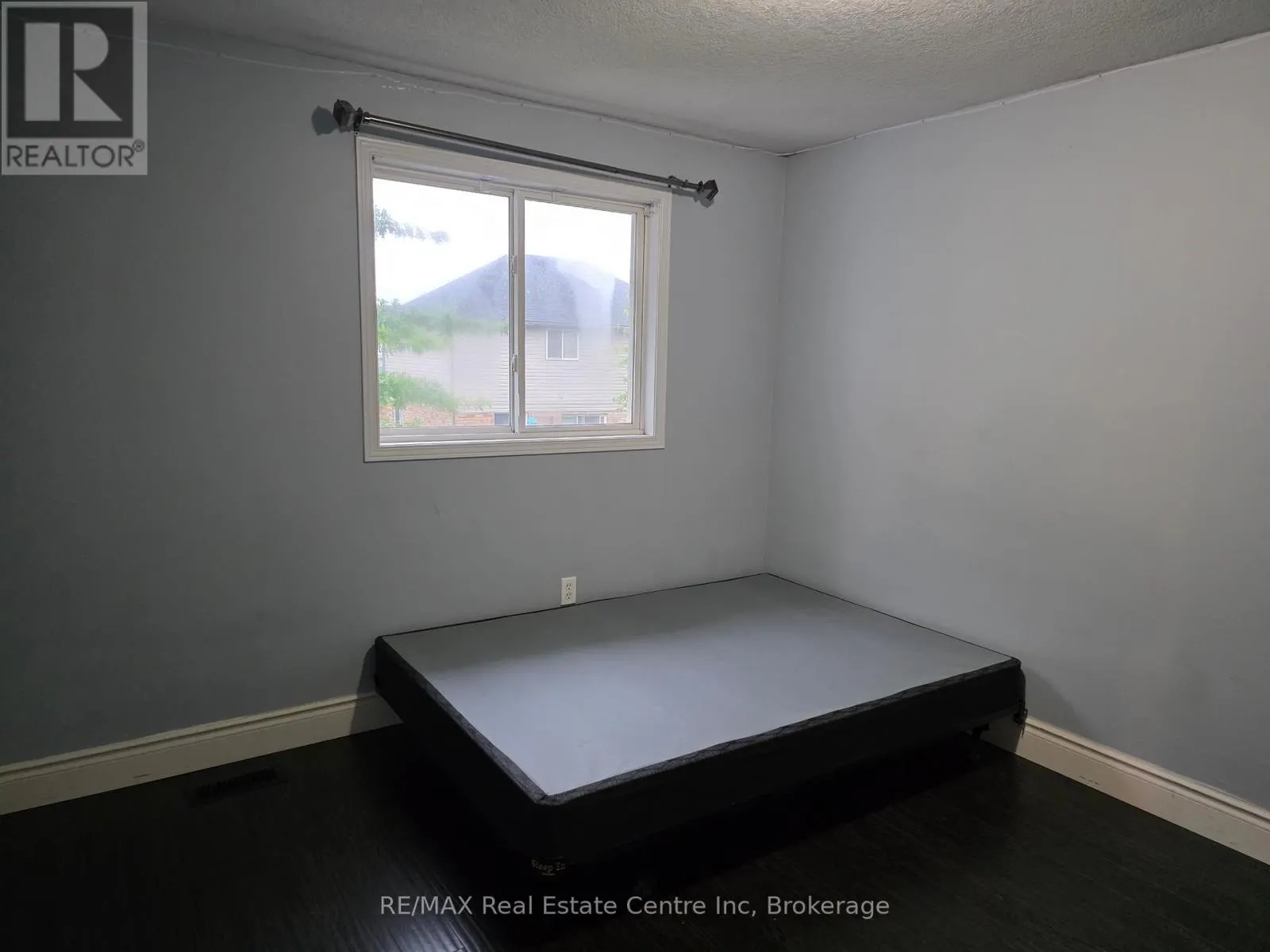 15 BARD BOULEVARD