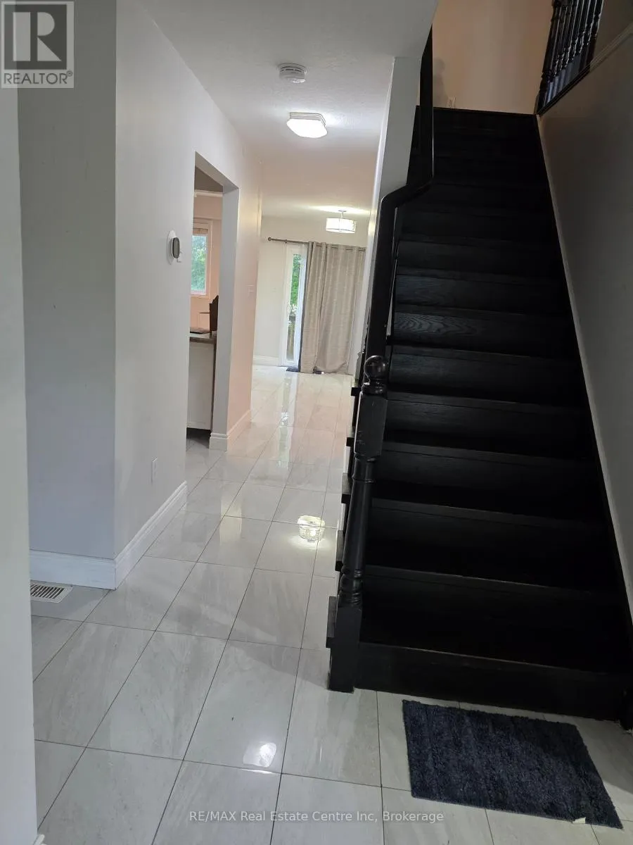 15 BARD BOULEVARD