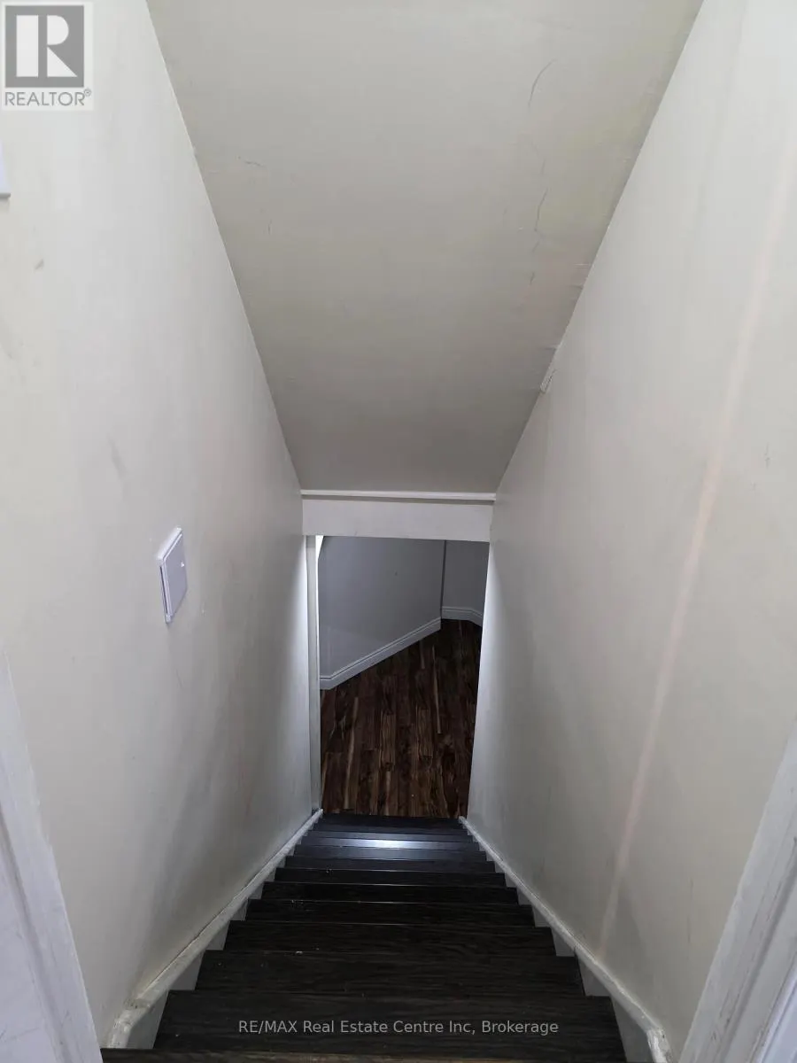 15 BARD BOULEVARD