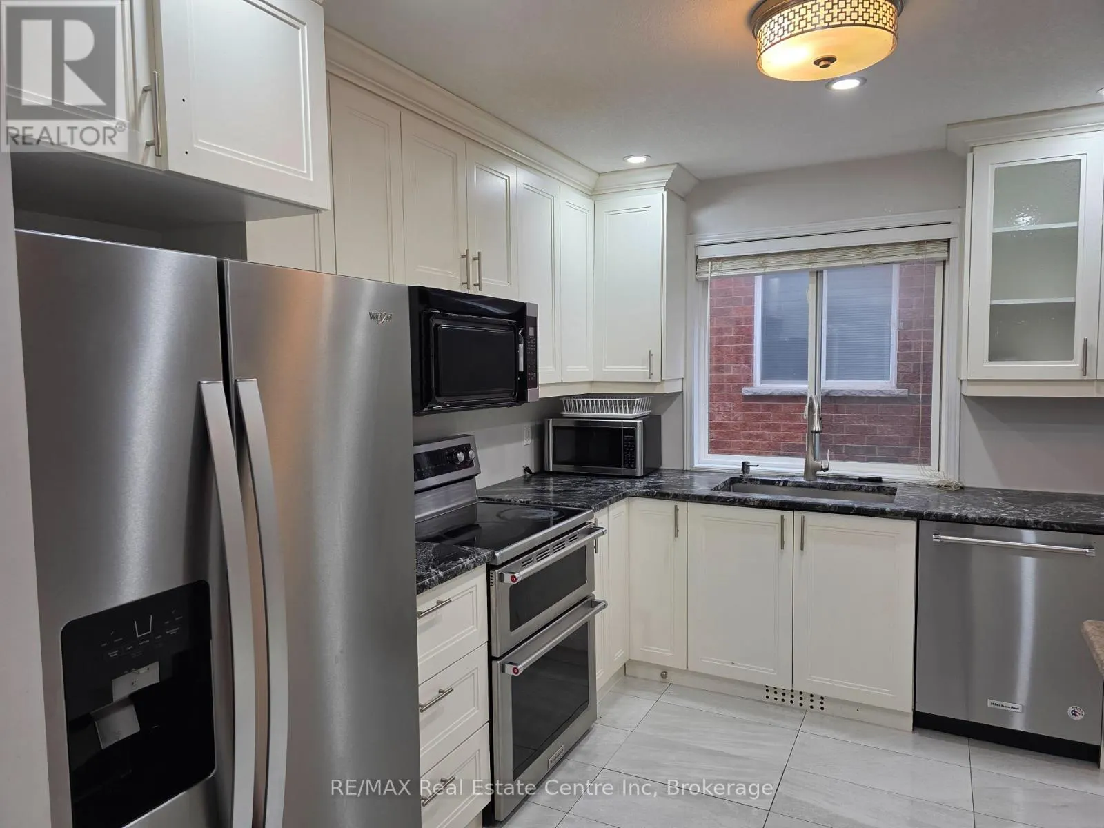 15 BARD BOULEVARD