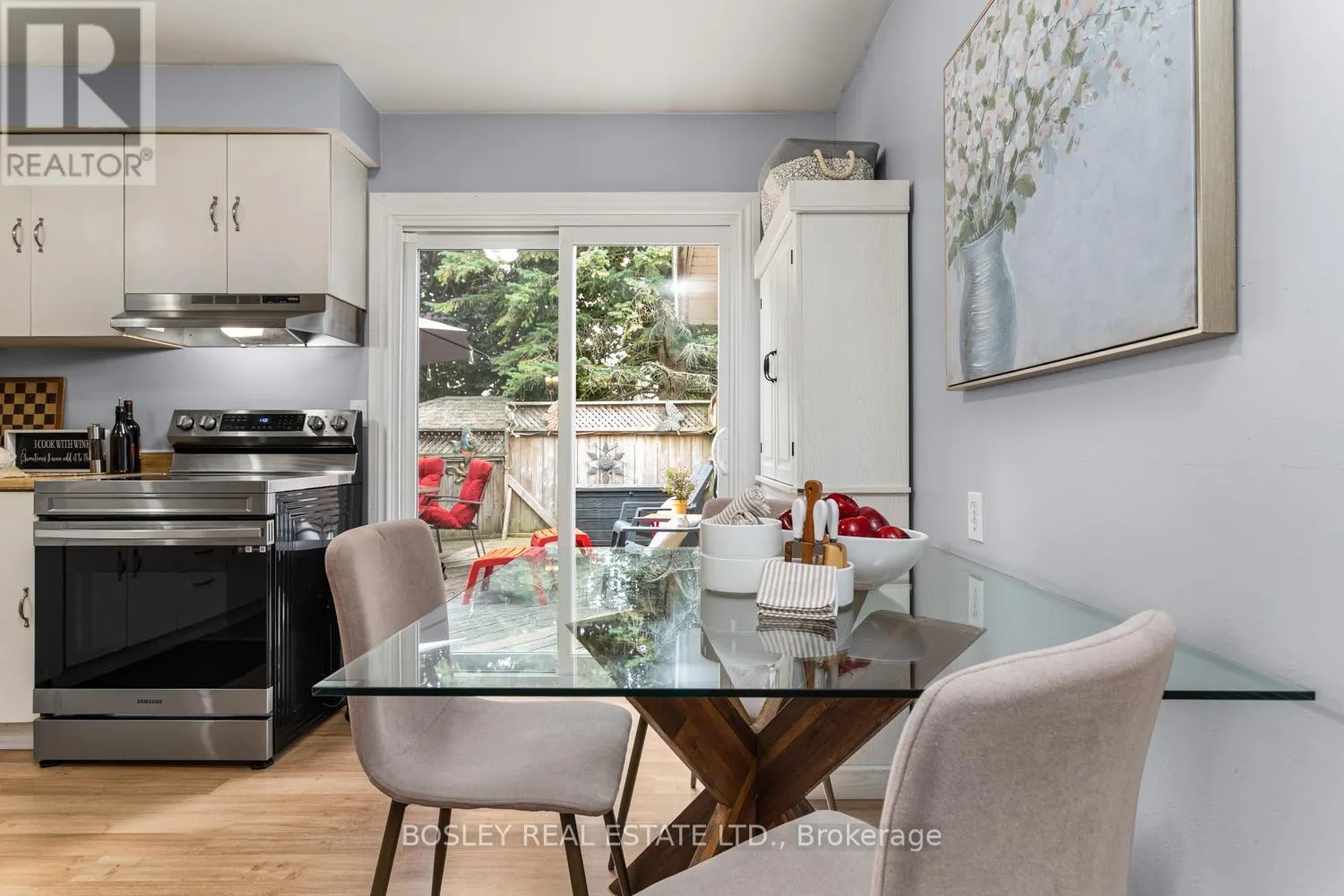 687 MACKECHNIE CRESCENT