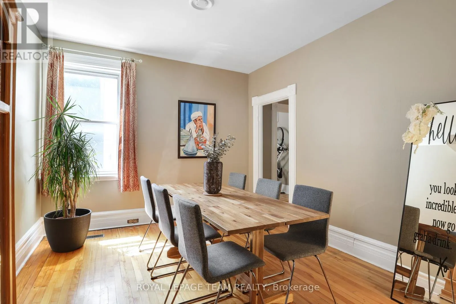 142 CATHCART STREET