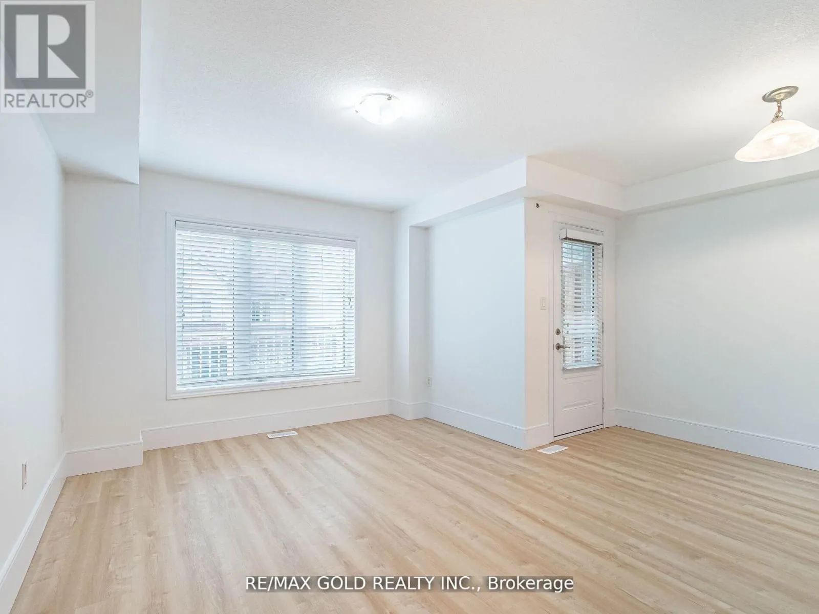 436 LINDEN DRIVE