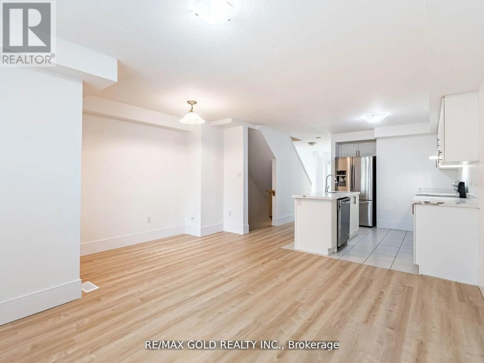 436 LINDEN DRIVE