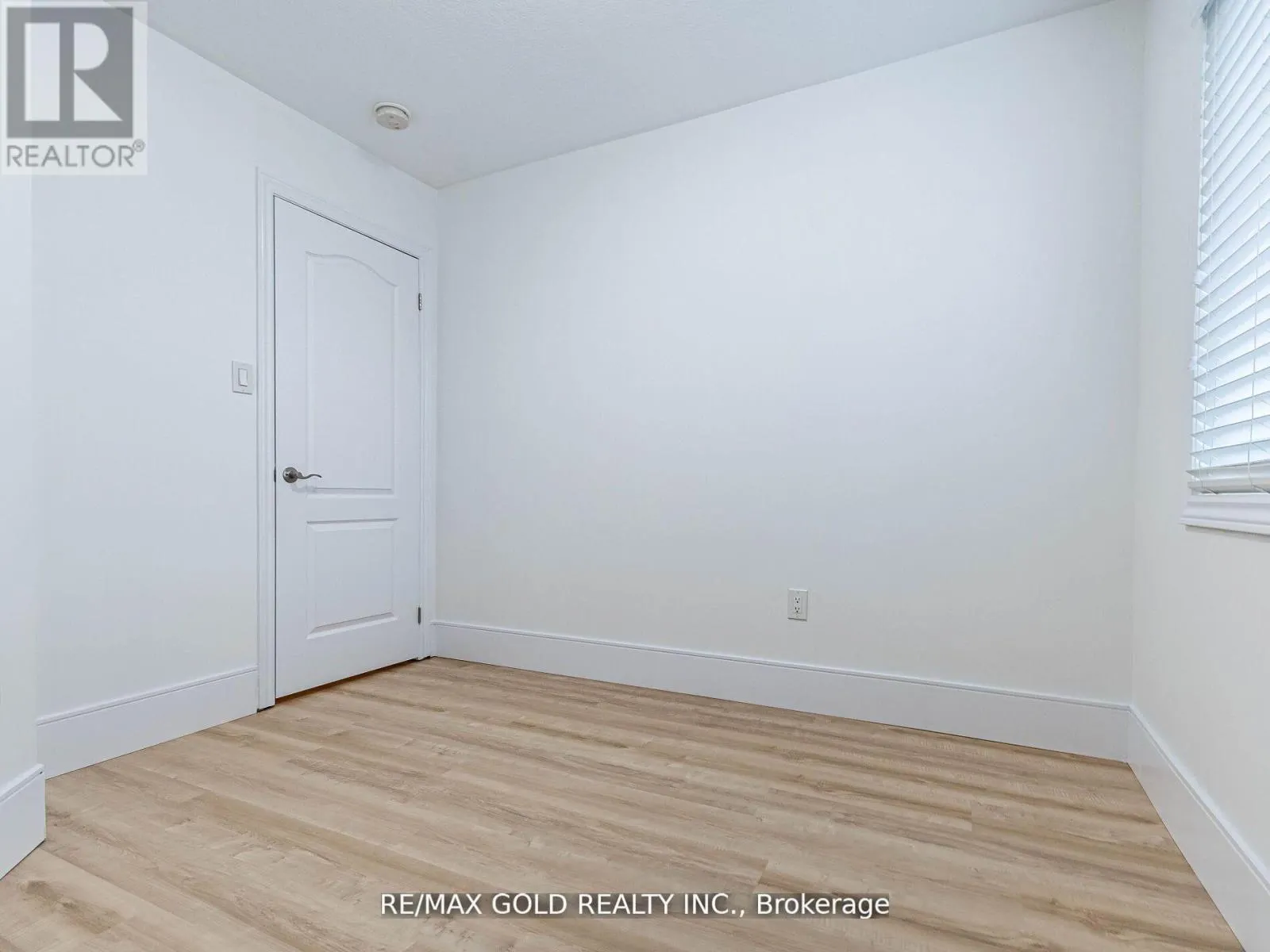 436 LINDEN DRIVE