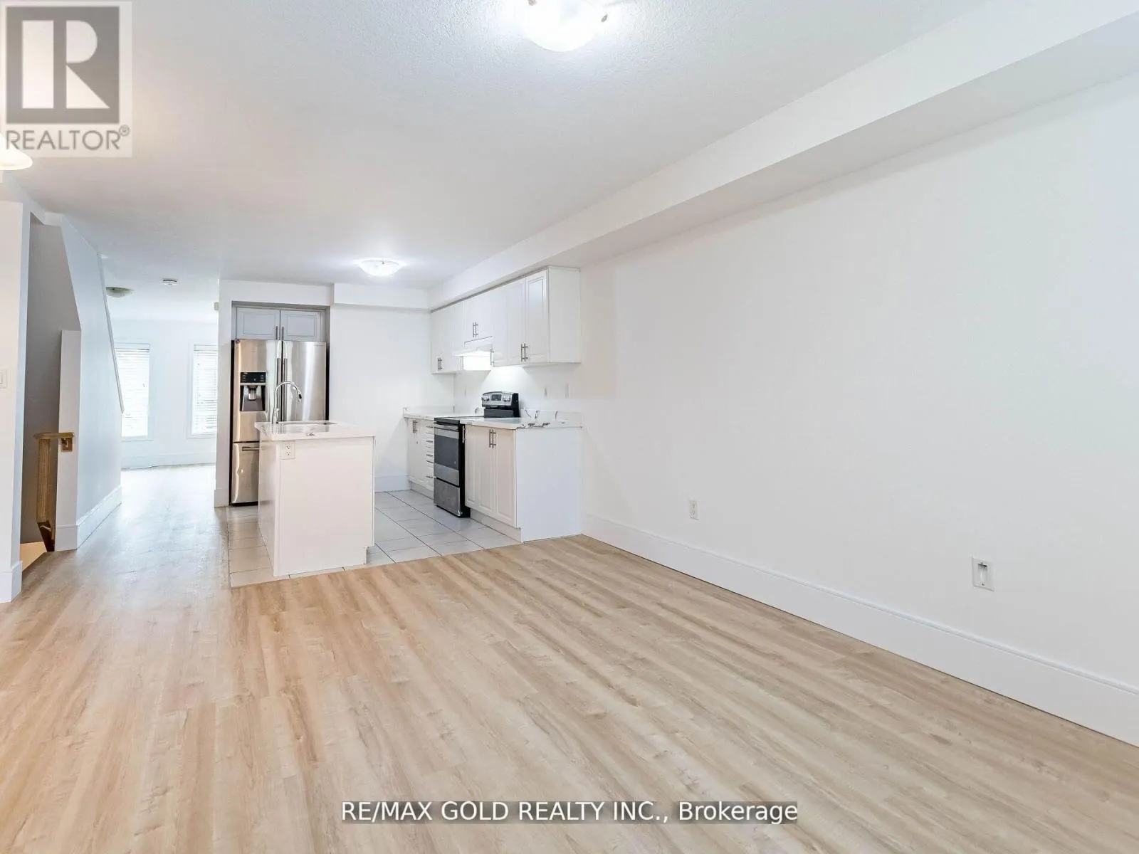 436 LINDEN DRIVE