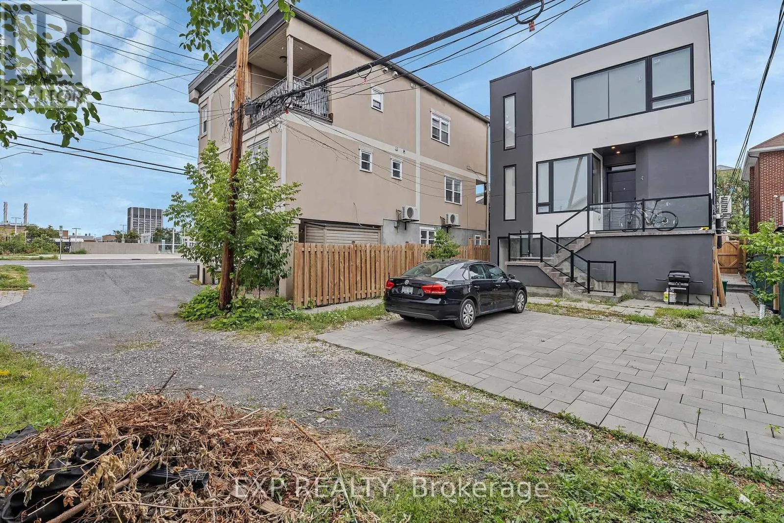 4A HURON AVENUE N
