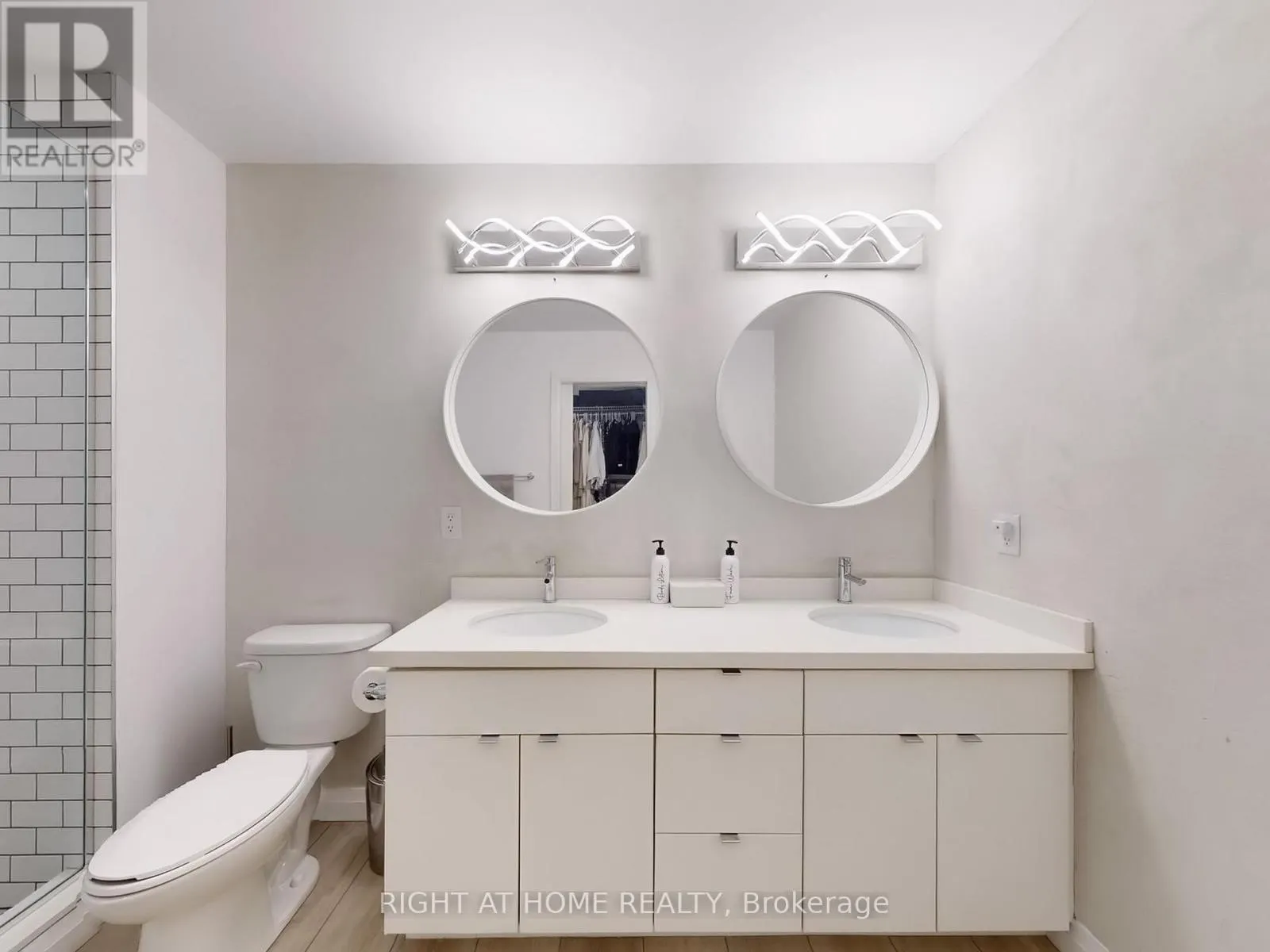 30 - 35 MIDHURST HEIGHTS