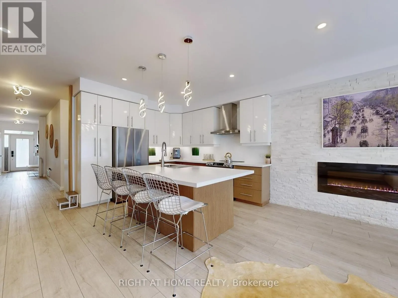 30 - 35 MIDHURST HEIGHTS
