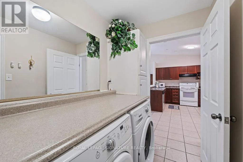 18 - 510 QUEENSWAY WEST