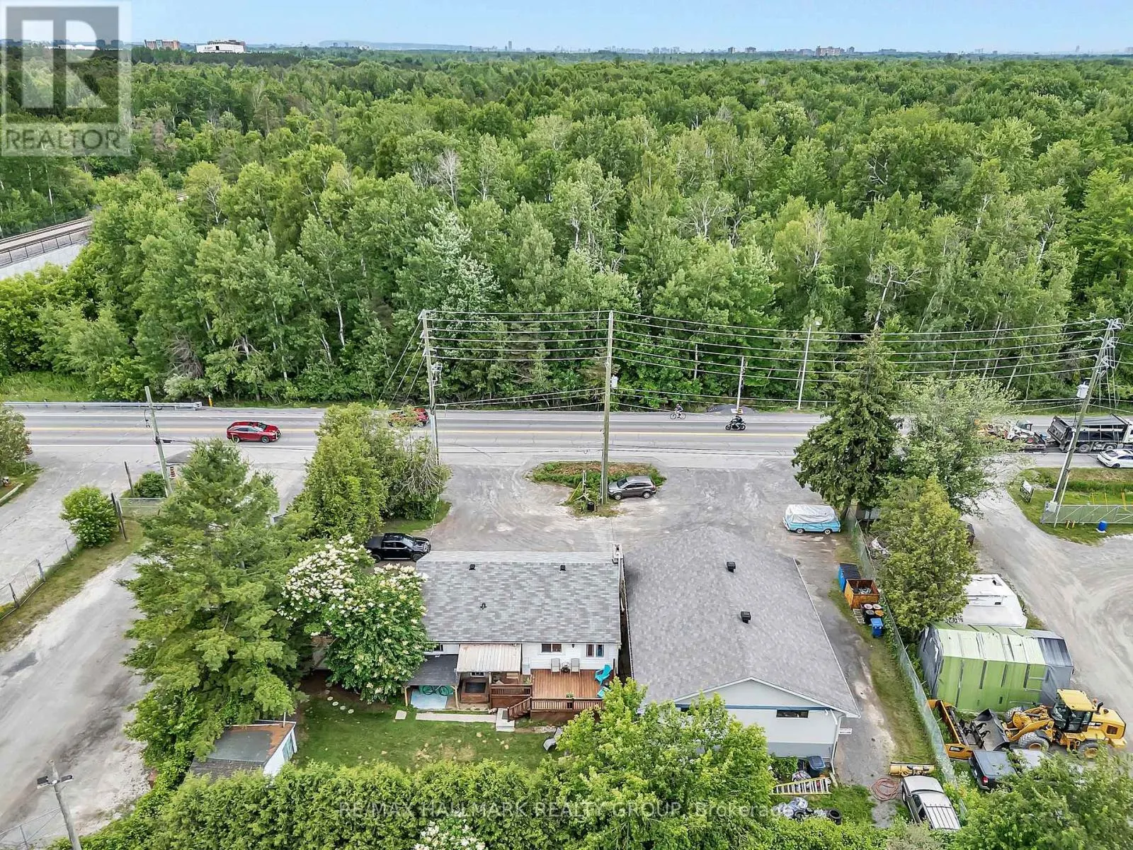 2460 LEITRIM ROAD