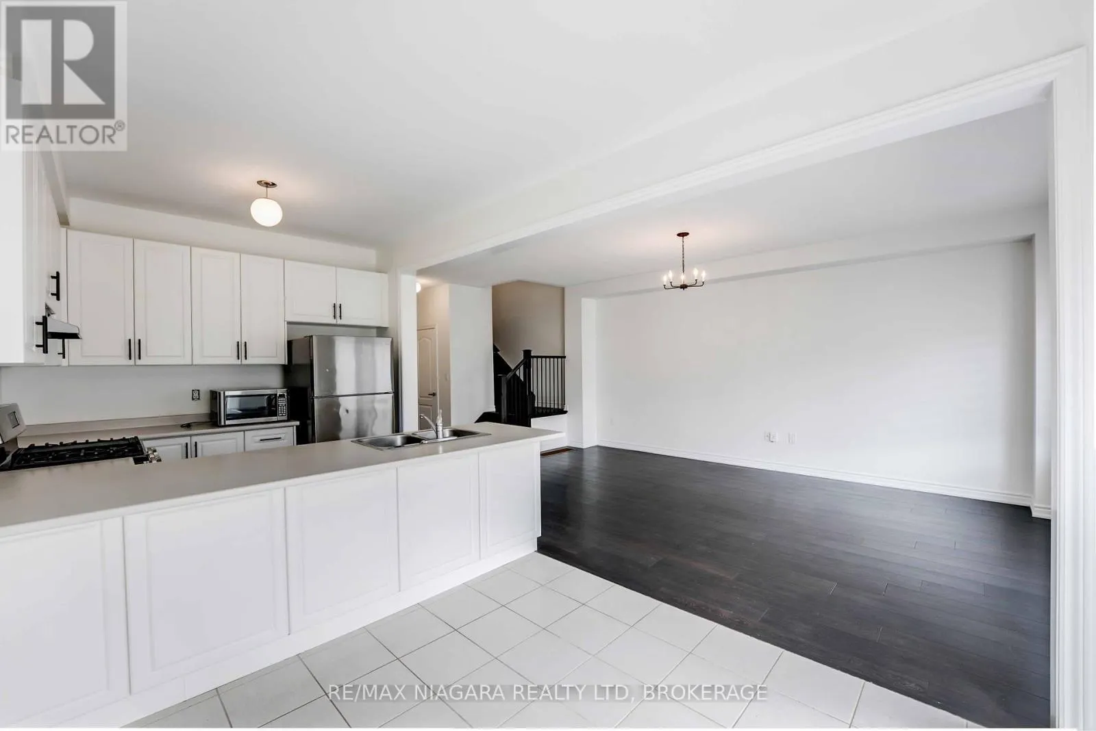 106 TUMBLEWOOD PLACE