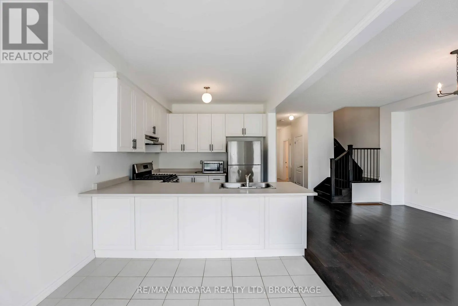 106 TUMBLEWOOD PLACE