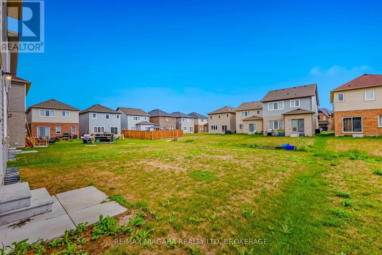 106 TUMBLEWOOD PLACE