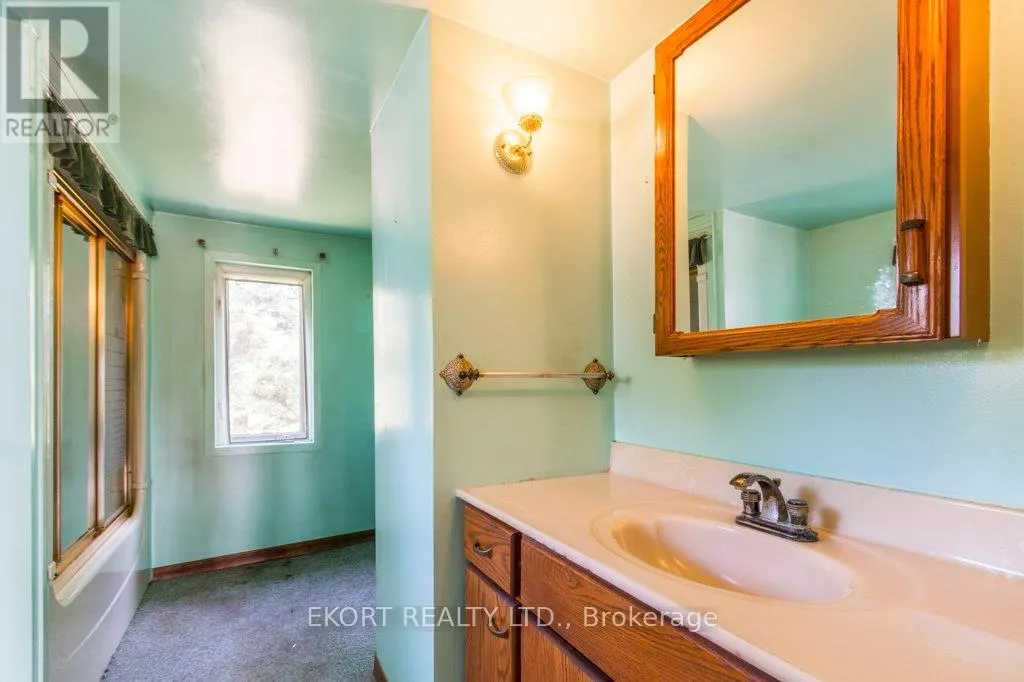 1172 SALEM ROAD