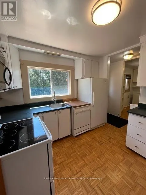 2460 LEITRIM ROAD