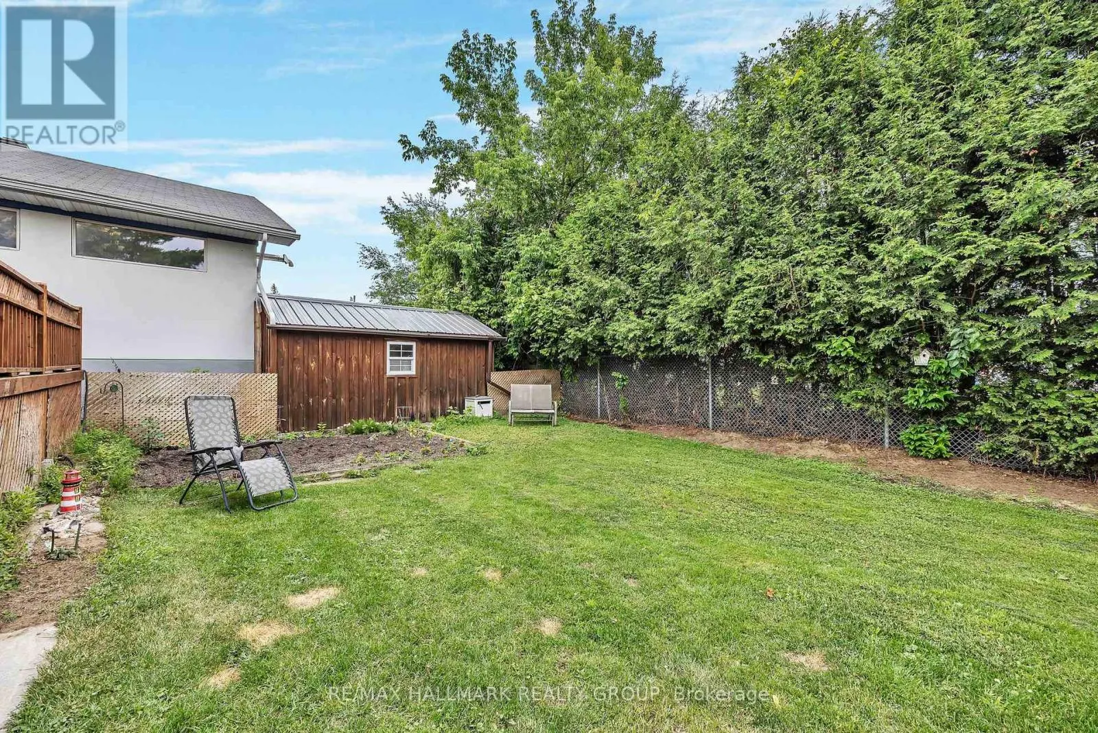 2460 LEITRIM ROAD