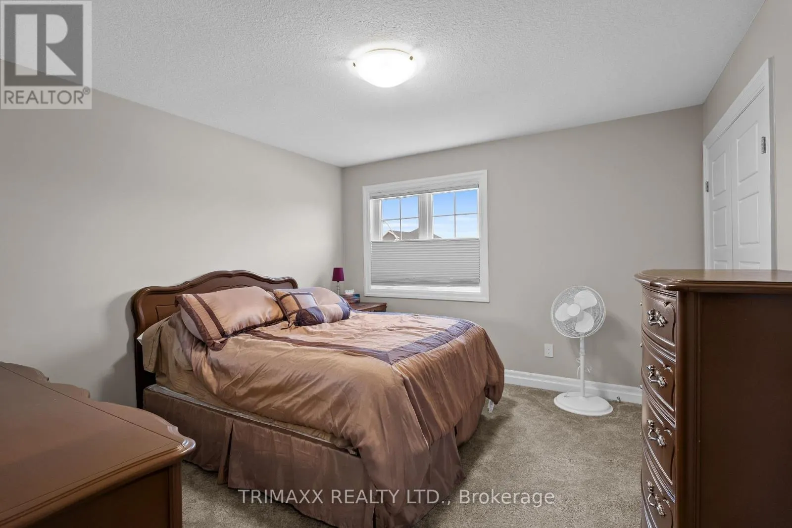31 THAMES SPRINGS CRESCENT